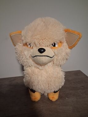 Rare Pokémon Arcanine Official Plush Stuffed Toy Collectible 3rd Round